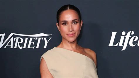 meghan markle nude|Meghan Markle Stuns in Nude Dress at ‘Variety’ Power of。